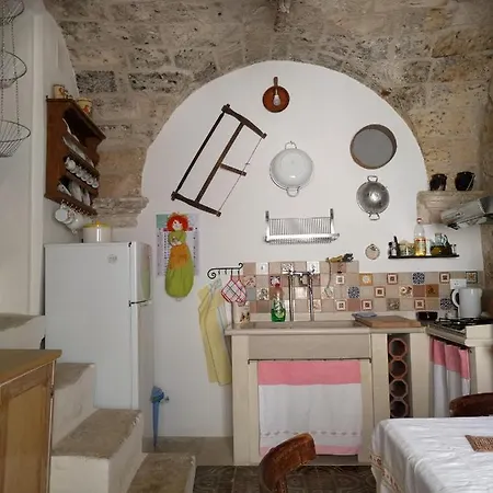 Bilocale San Nicola بيت للعطل *